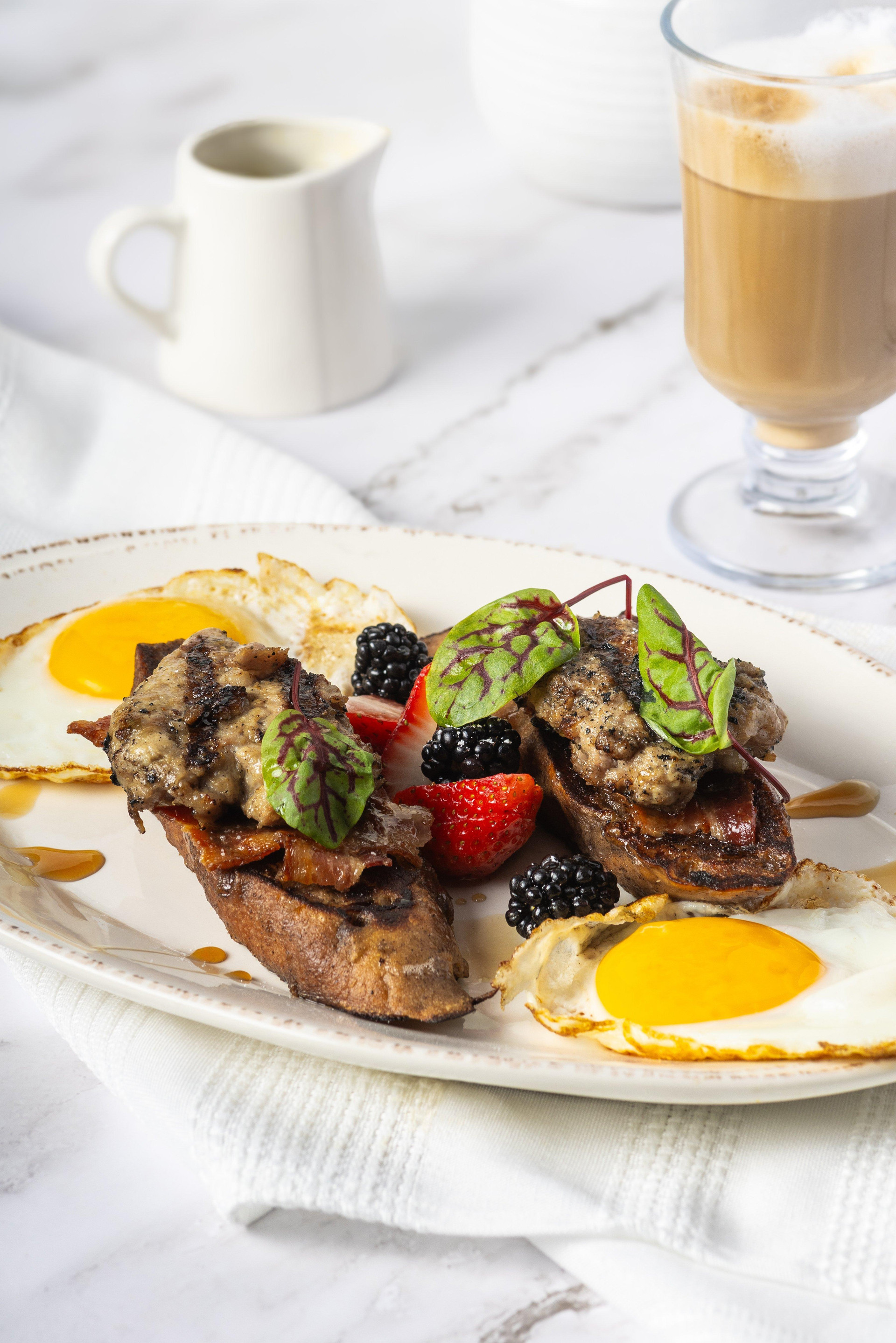 Restaurant Crowne Plaza Fredericton-Lord Beaverbrook by IHG