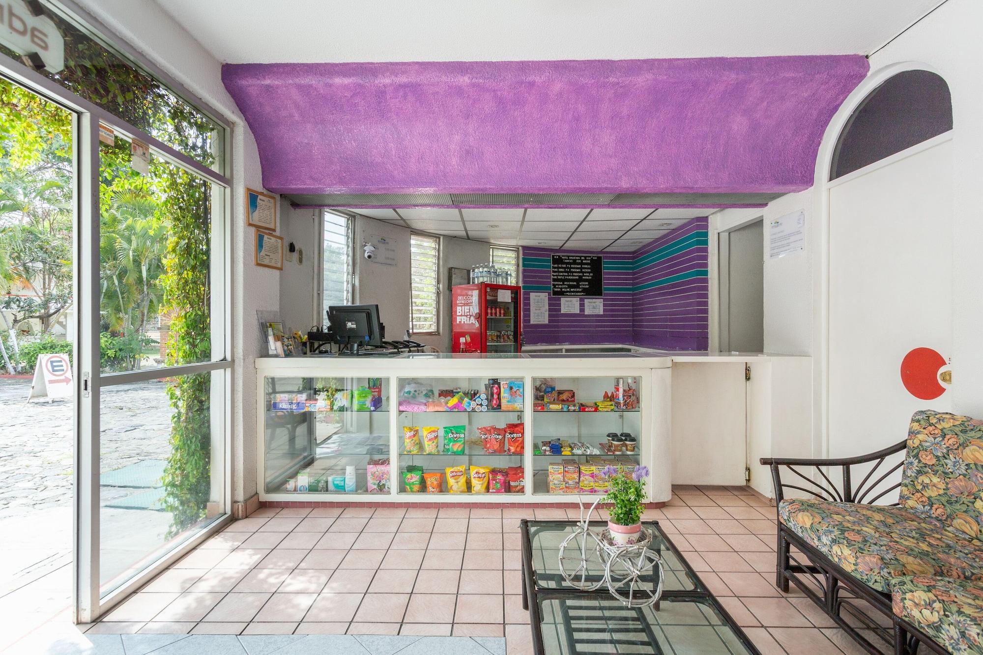 Vista Lobby OYO Hotel Palma Real