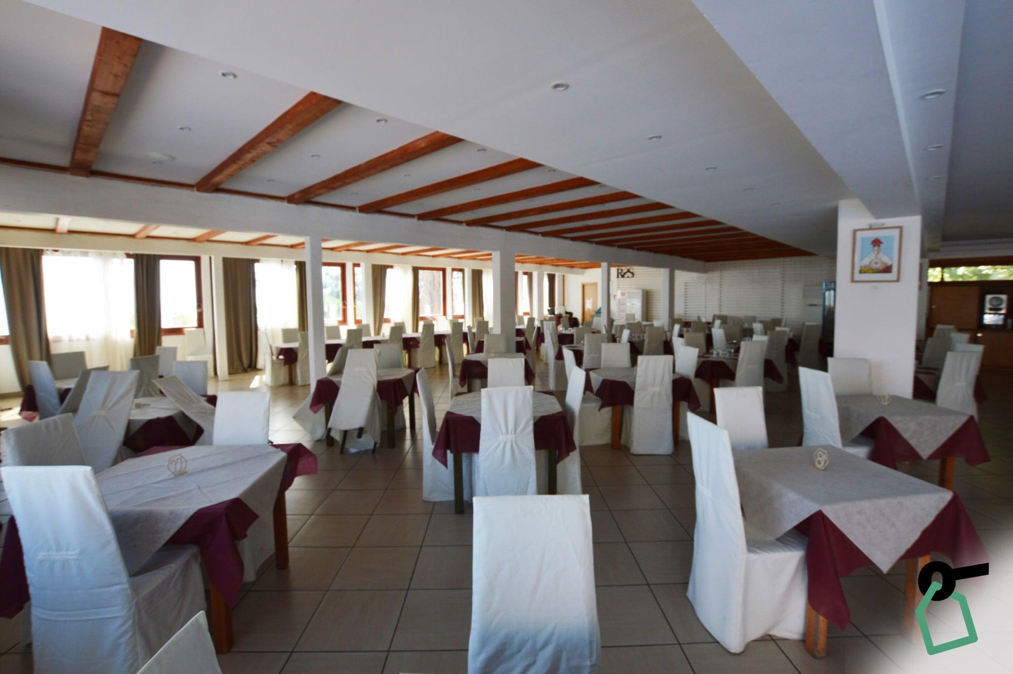 Restaurant Hotiday Village Letojanni Taormina