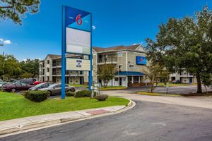 Alojamiento - Motel 6 Jacksonville, FL - South