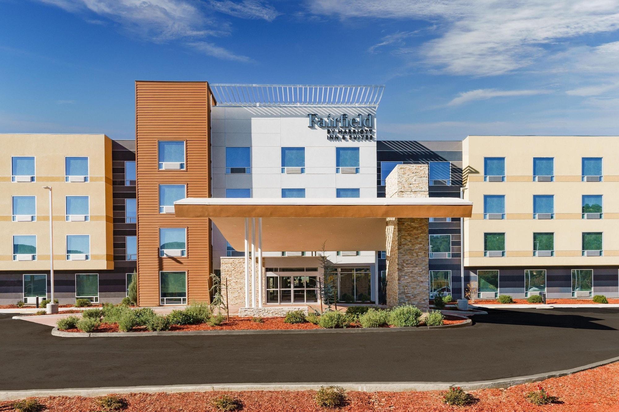 Vista Exterior Fairfield Inn & Suites Oakhurst Yosemite