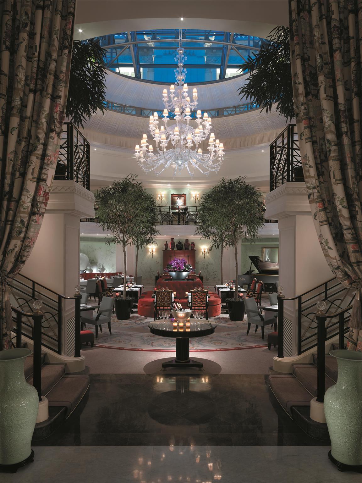 Hotel Shangri-La Hotel Paris