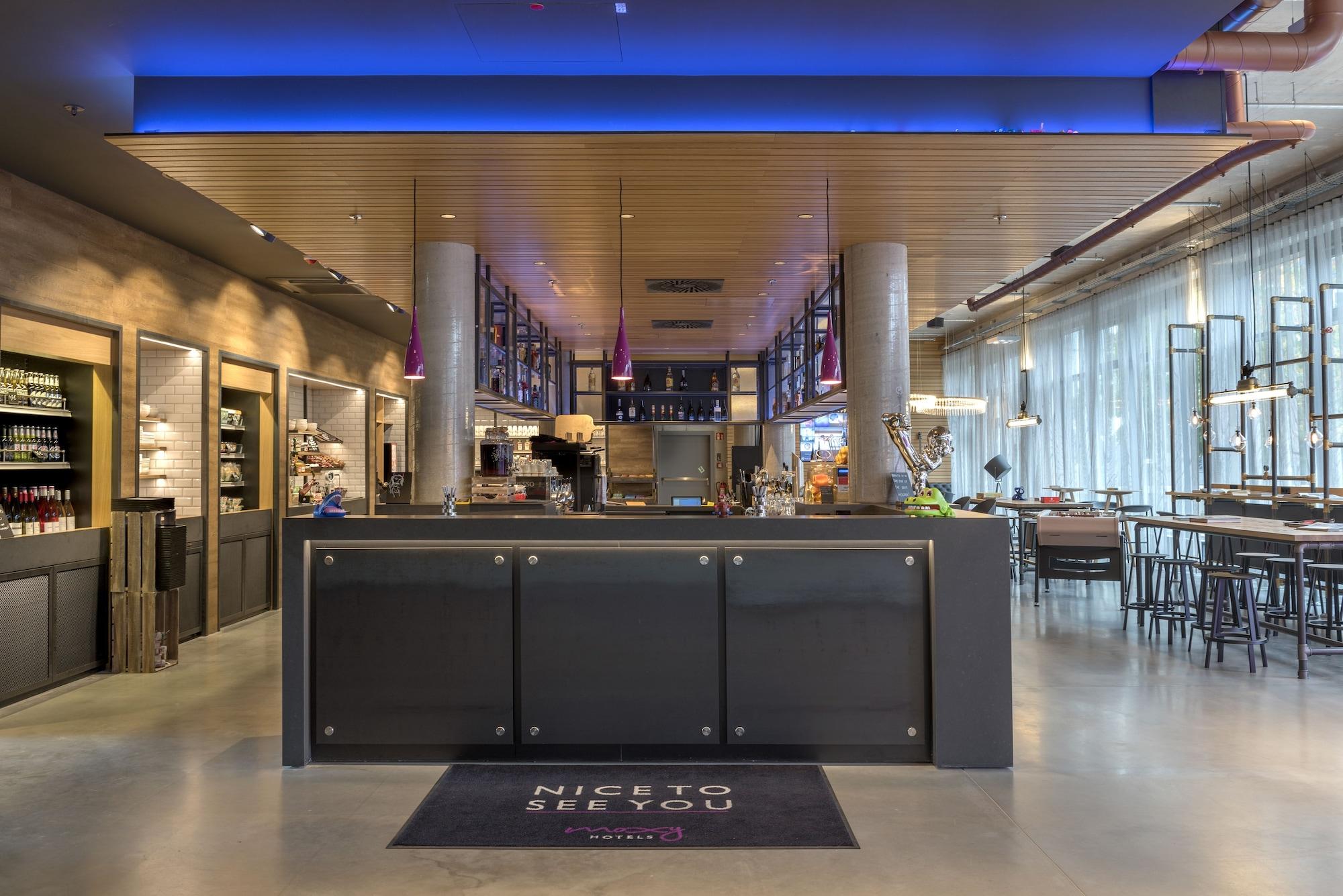 Vista Lobby Moxy Glasgow Merchant City