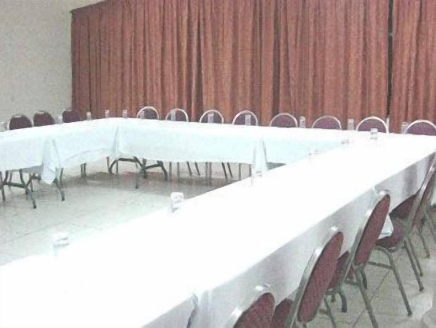 Sala de Reuniones Golden Beach Hotel