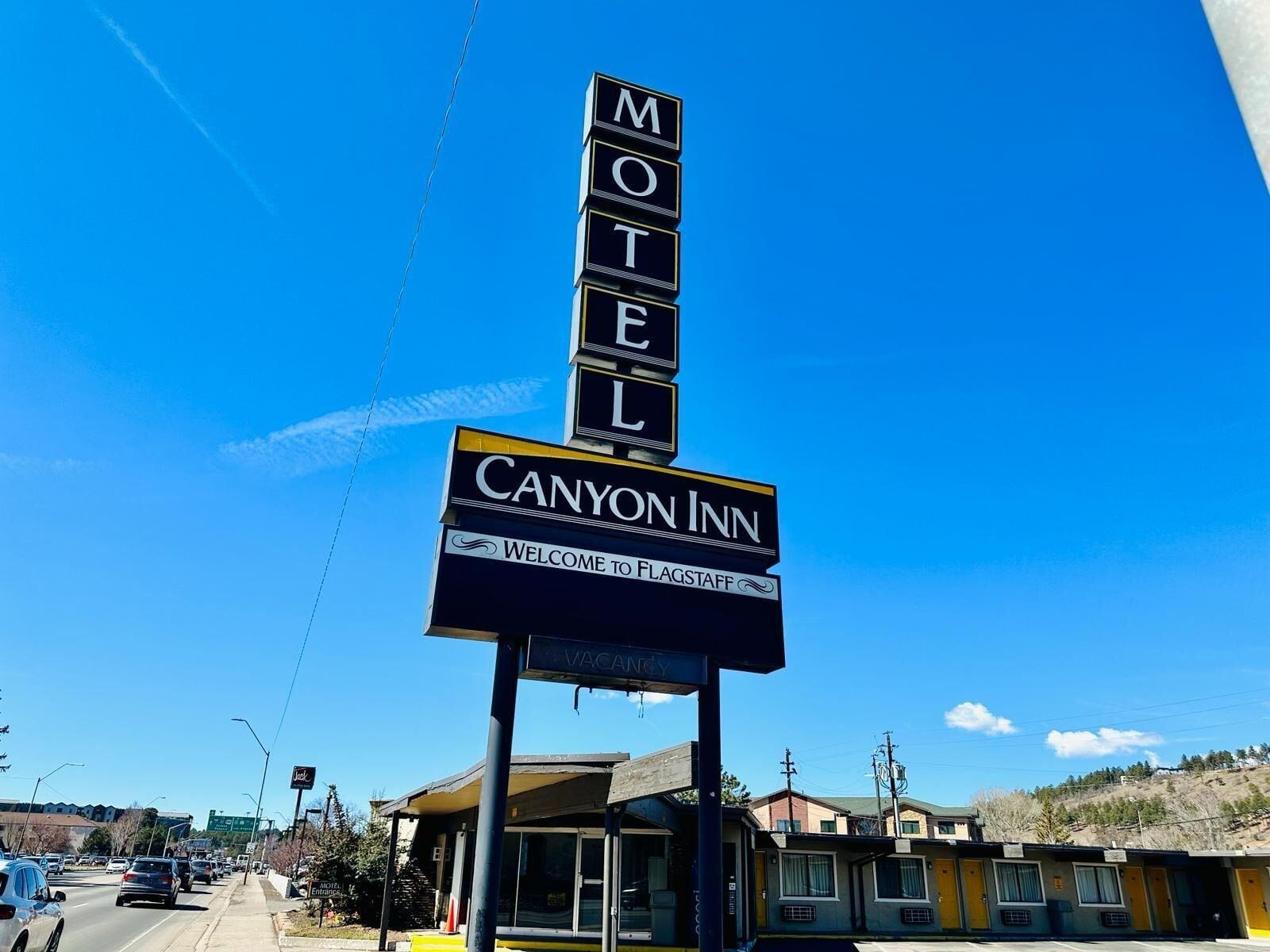 Vista Exterior Canyon Inn Motel