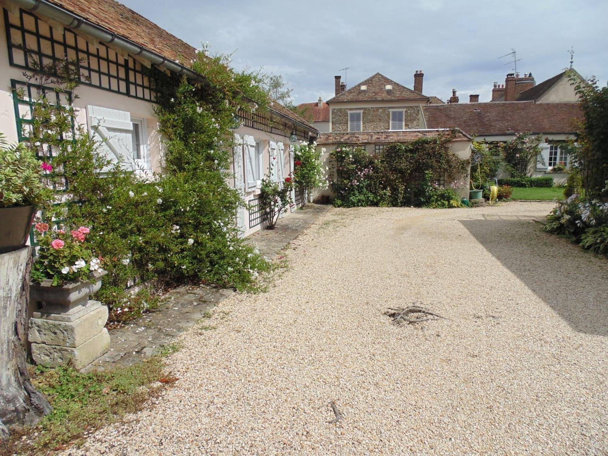 Vista Exterior Le Clos Saint Nicolas