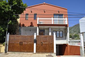 Alquiler Vacacional - Relax, hiking, beaches, sports. I will need everything within walking distance.