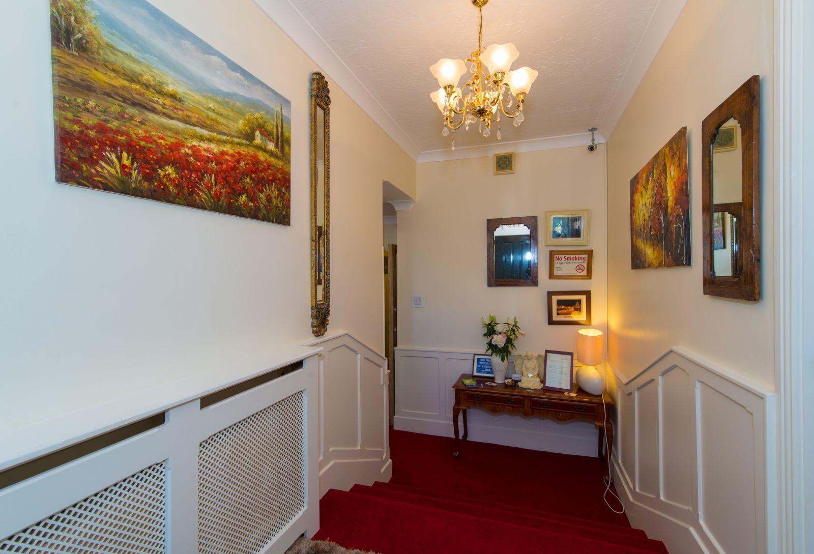 Varios Aisleigh Guest House