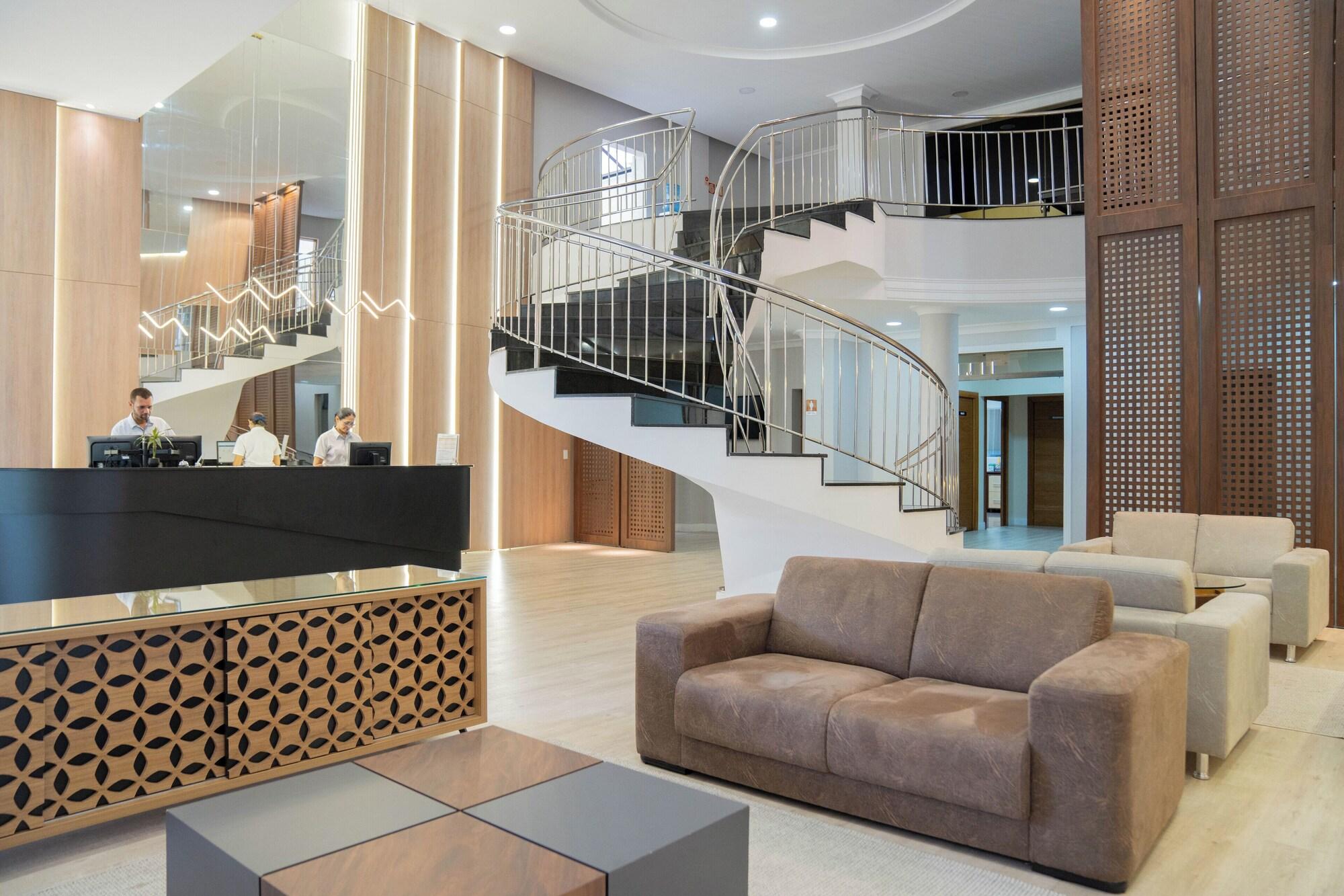 Vista Lobby Hotel Lago Dourado