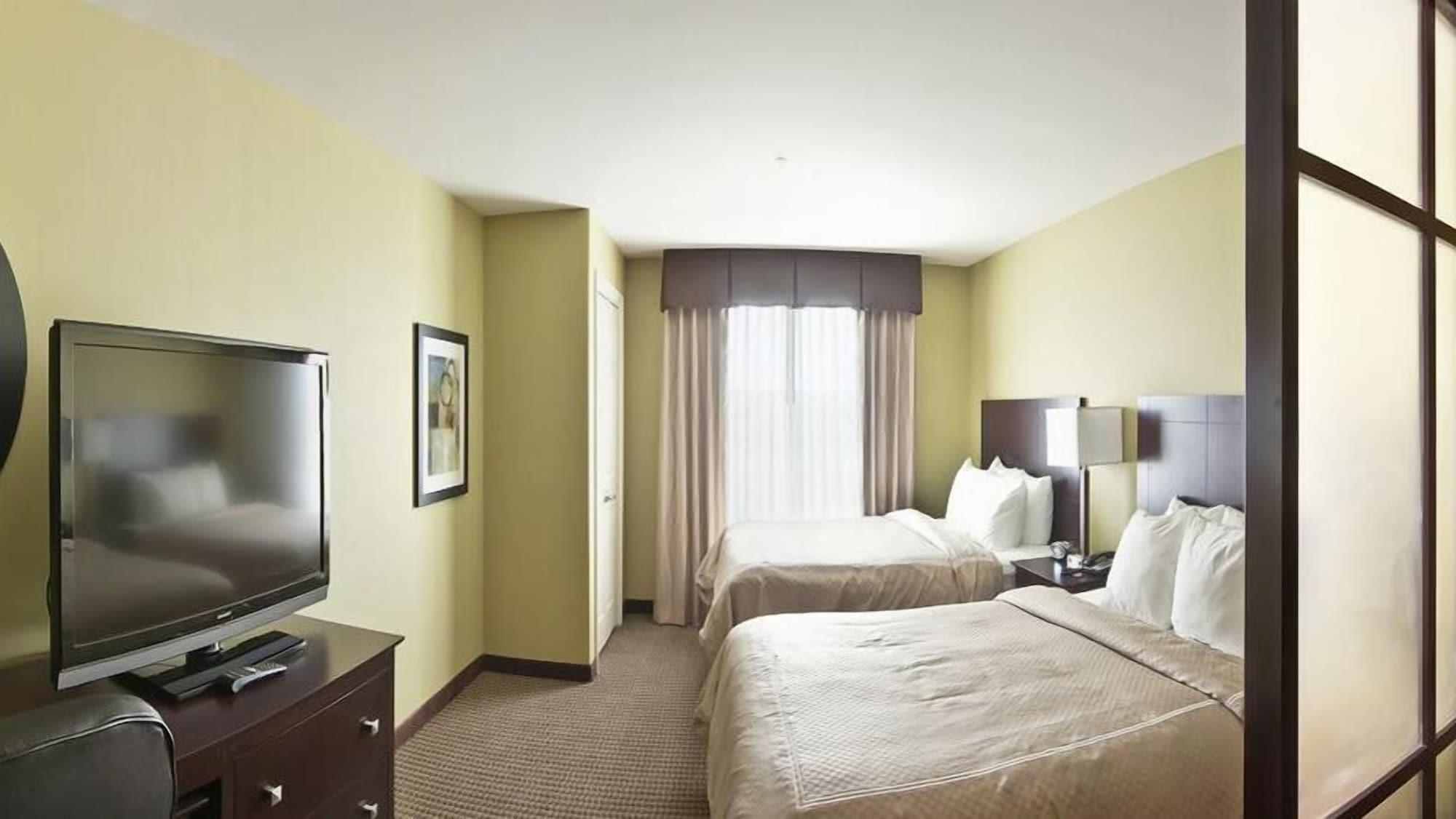 Set de Habitación Comfort Suites Harvey - New Orleans West
