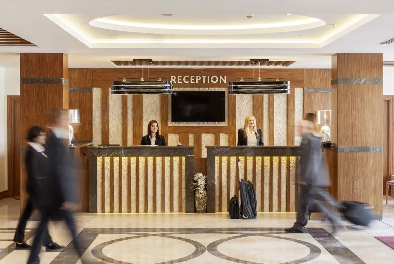 Vista Lobby Lamec Hotel Business