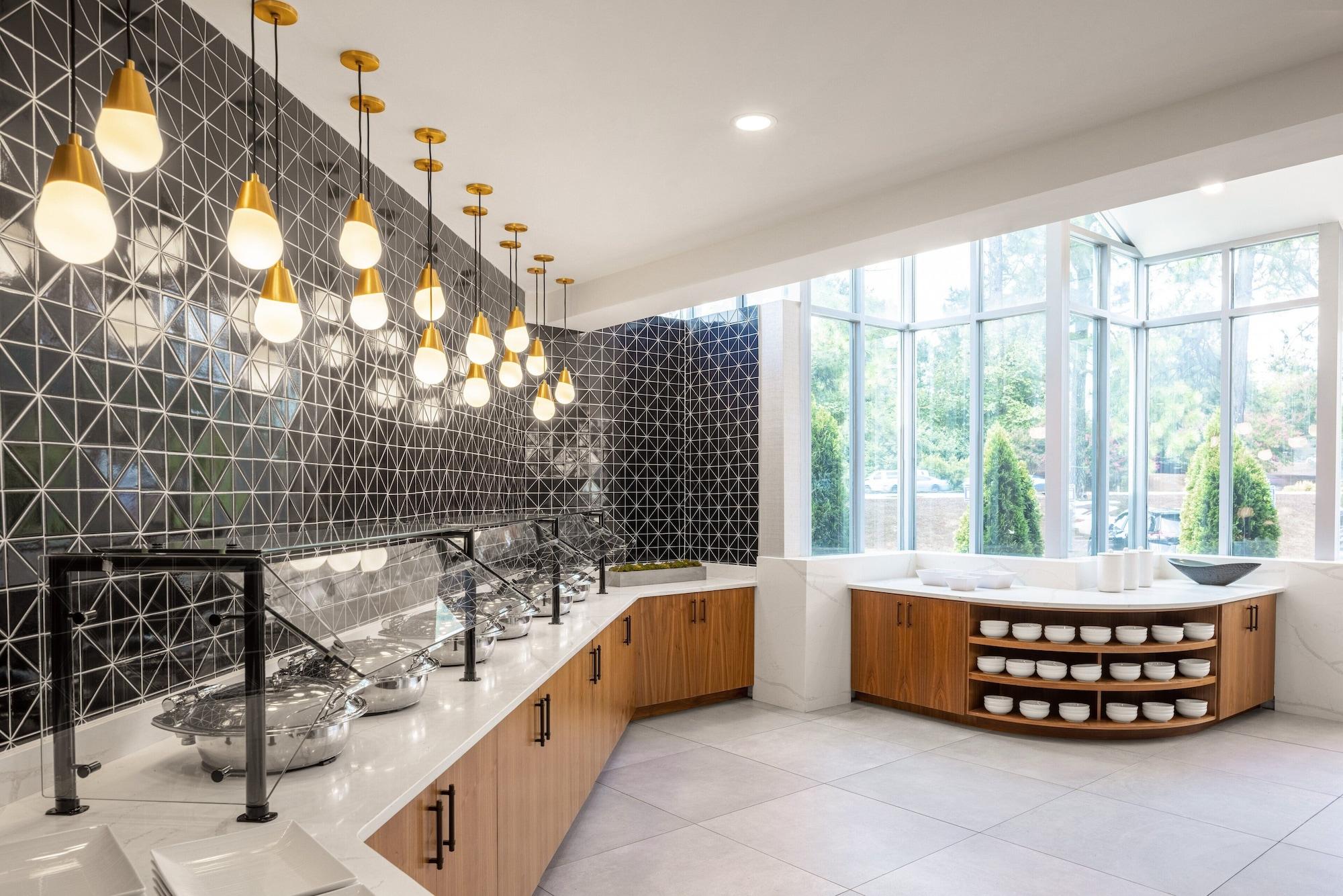 Restaurant Crowne Plaza Atlanta NE - Norcross by IHG