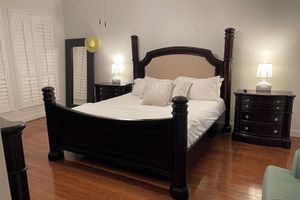 Alquiler Vacacional - Resort Style Home in enchanting Houston neighborhood