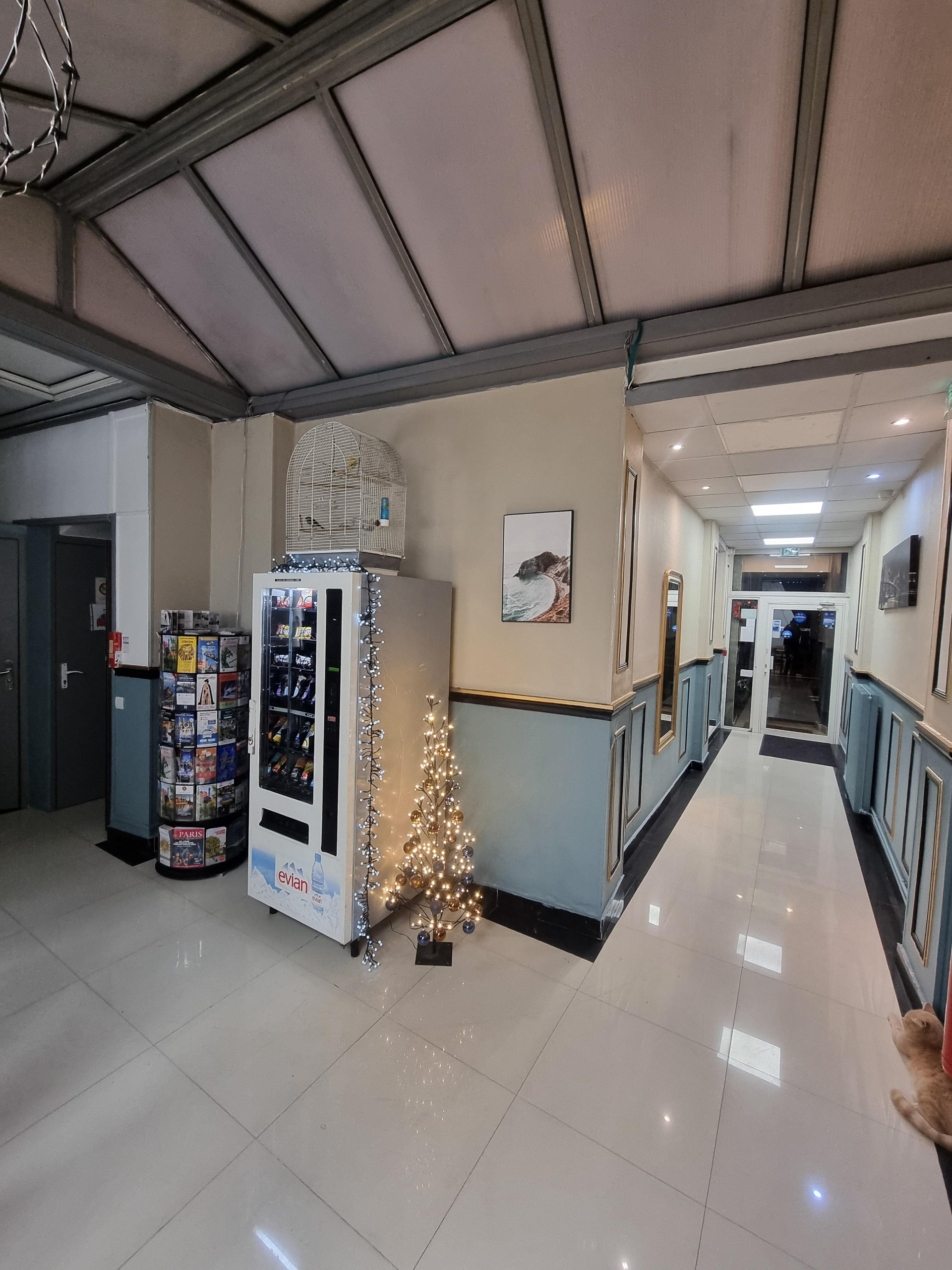 Vista Lobby Hotel Choisy