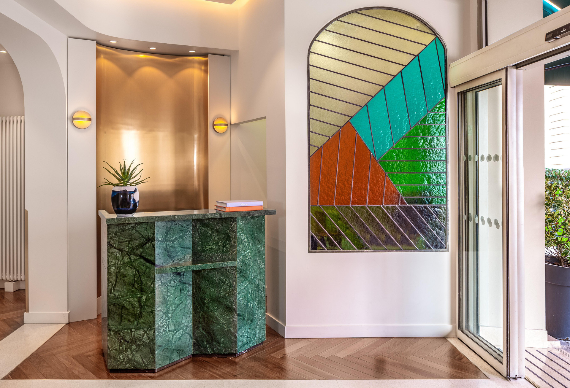 Vista Lobby Hotel le Friedland