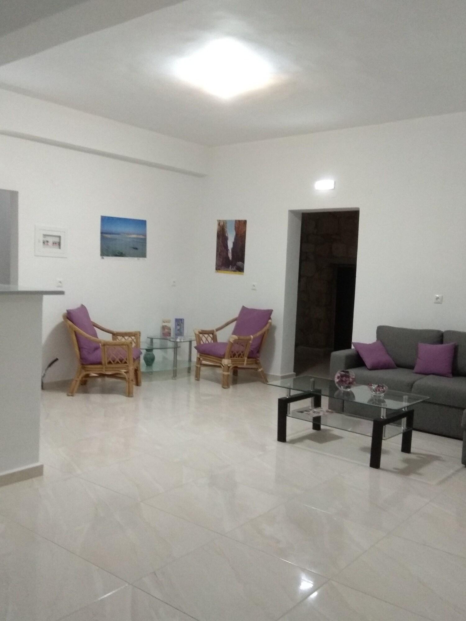 Vista Lobby Villa Giorgos