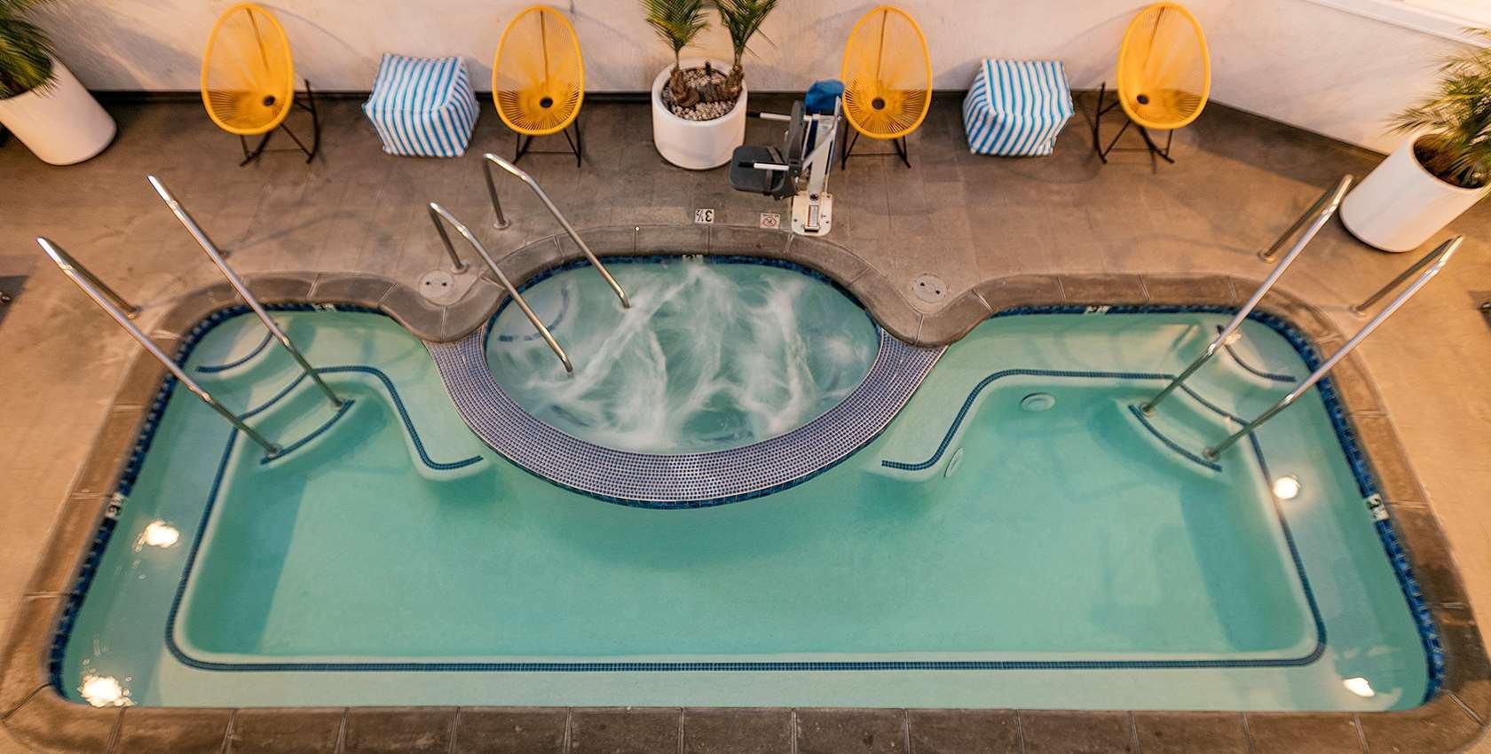 Vista Piscina The Kinney Venice Beach