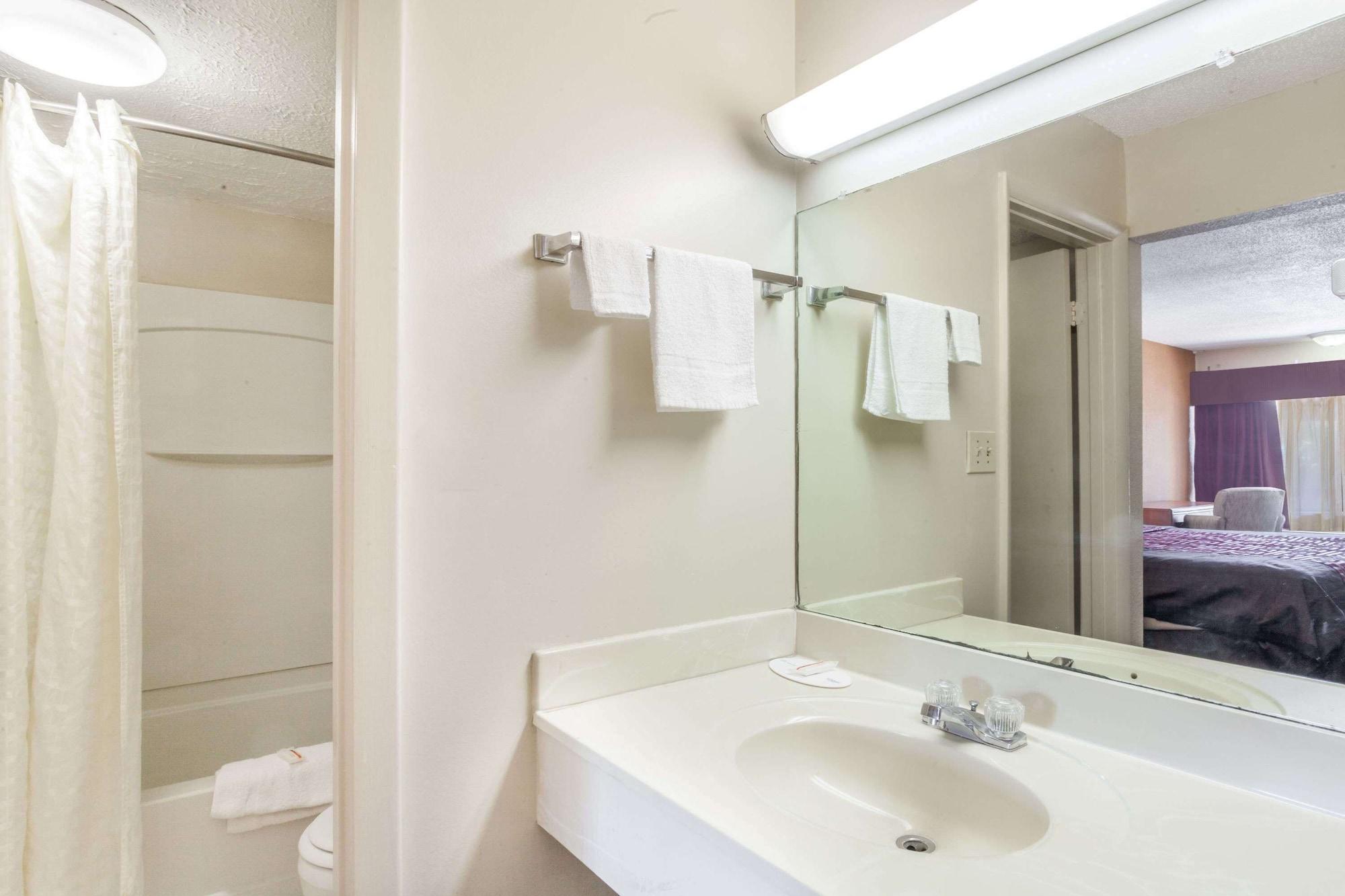 Equipamiento de Habitación Knights Inn Murfreesboro
