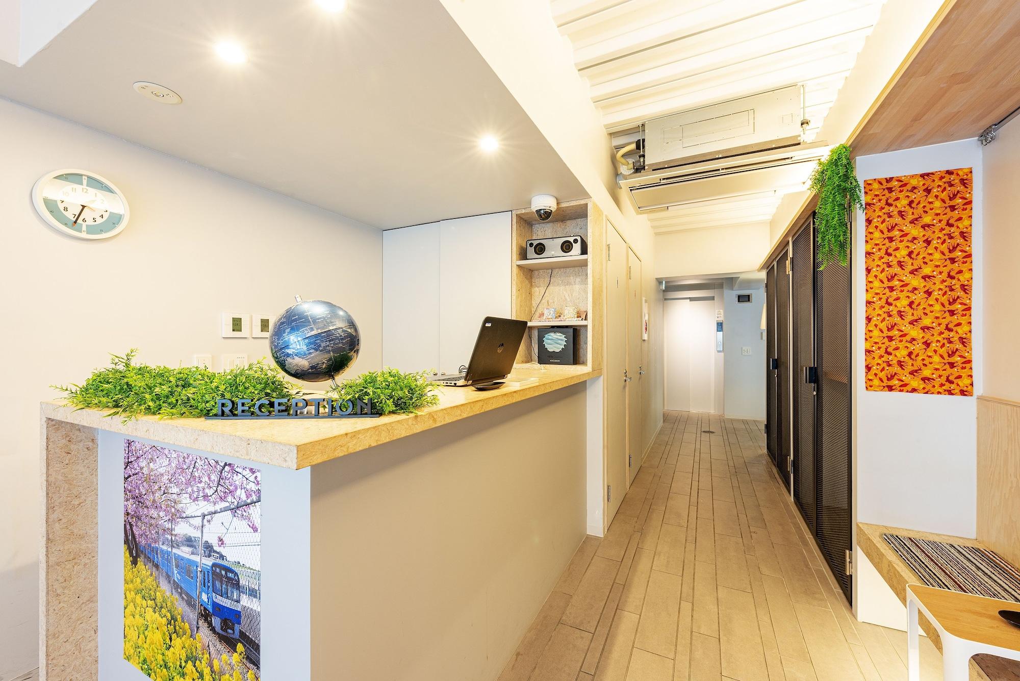 Vista Lobby Plat Hostel Keikyu Asakusa Station