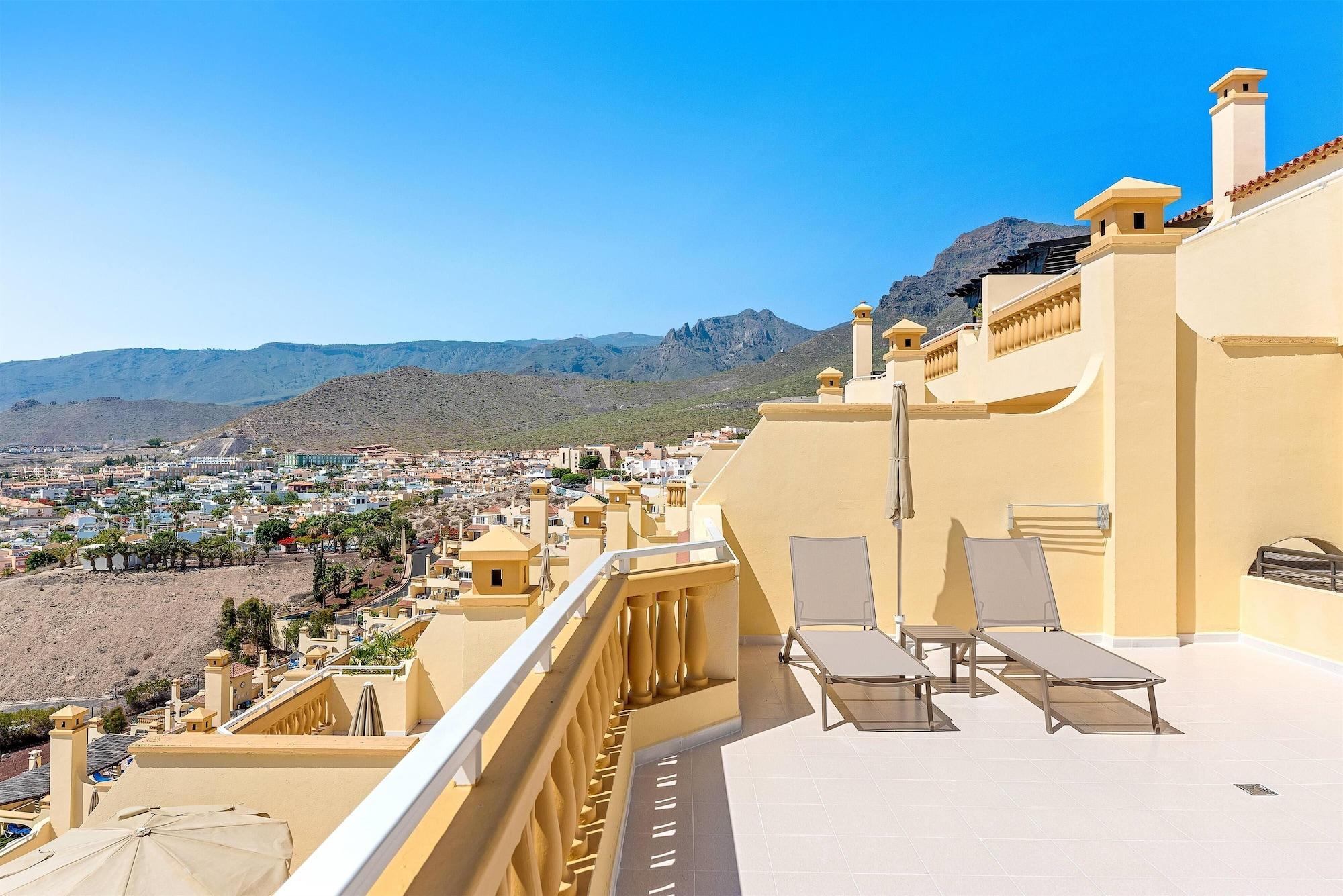 Habitación Ramada Residences by Wyndham Costa Adeje