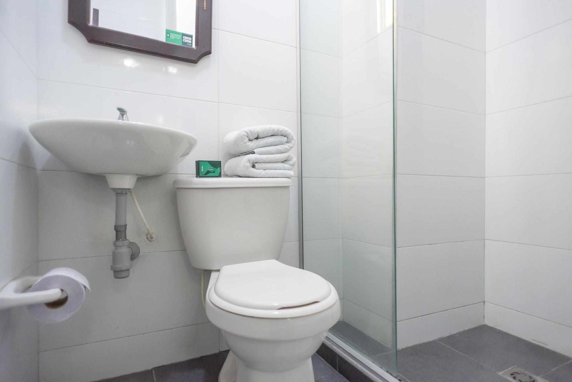 Equipamiento de Habitación Ayenda 1309 Villa Dilia