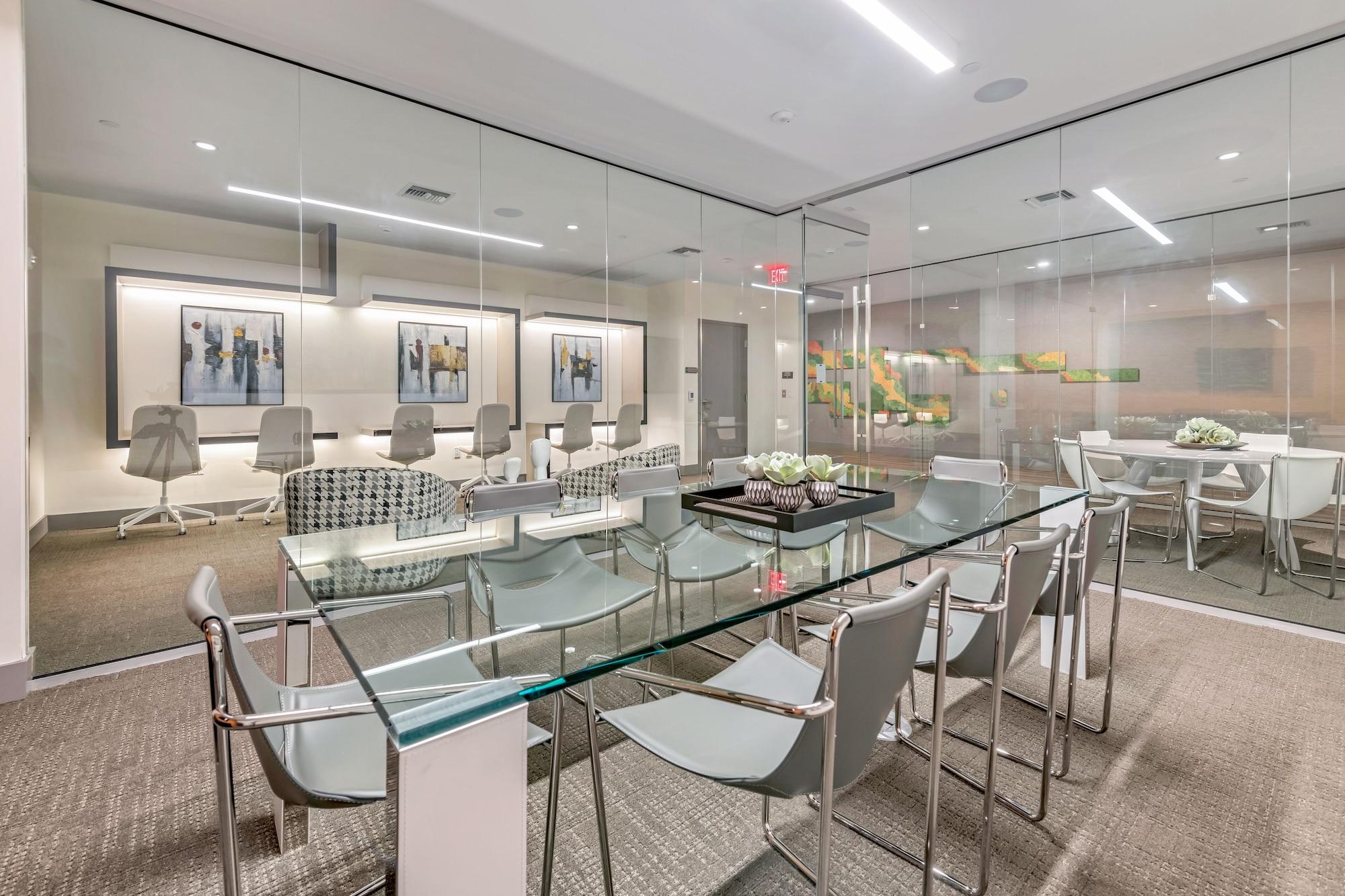 Sala de Reuniones Provident Grand Luxury Short Term Residences