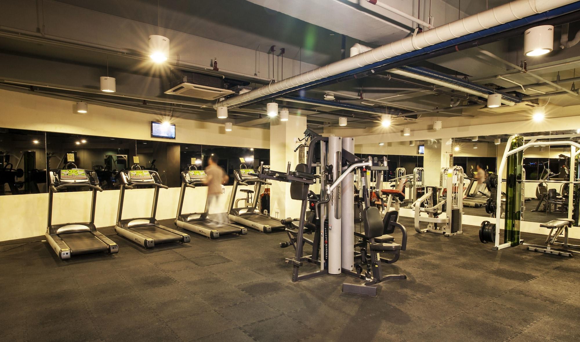 Gimnasio Borneo Royale Hotel