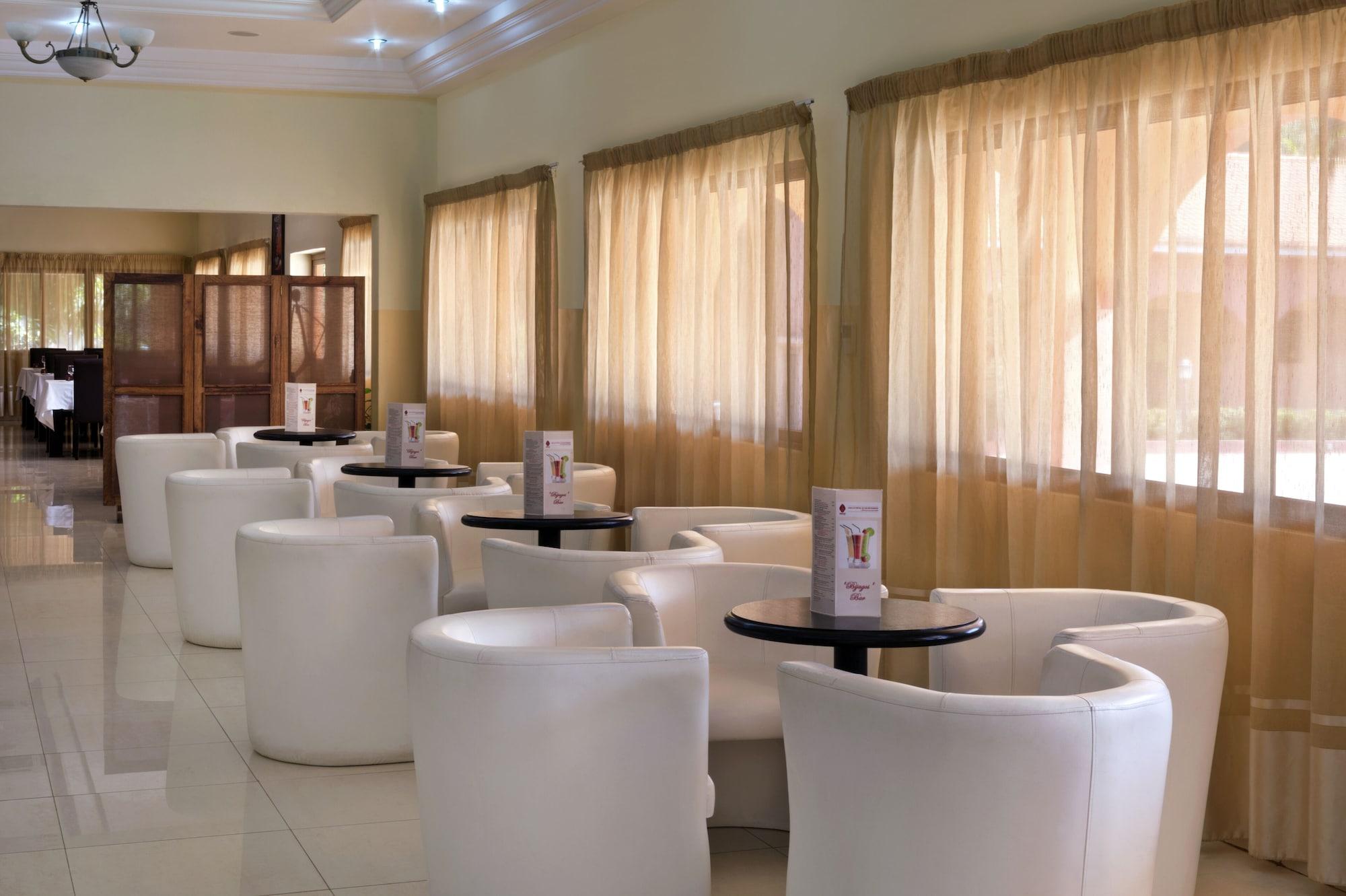 Bar/Salón Dunia Hôtel Bissau