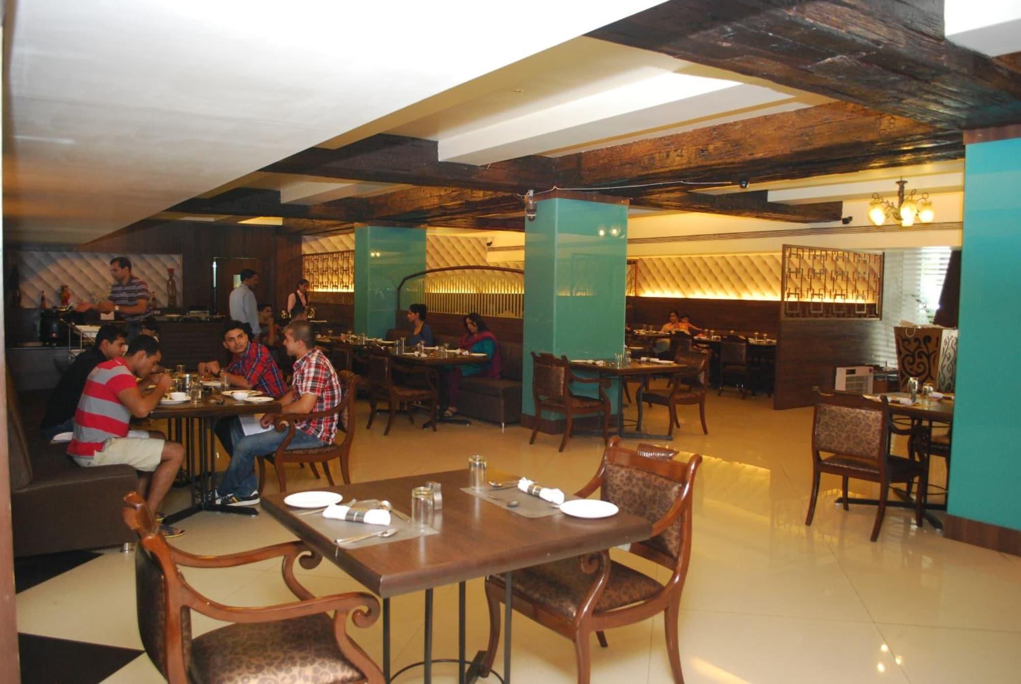 Restaurant Grand Heritage Narmada Jacksons