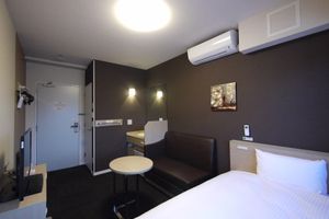Alojamiento - Hotel Route-Inn Tome