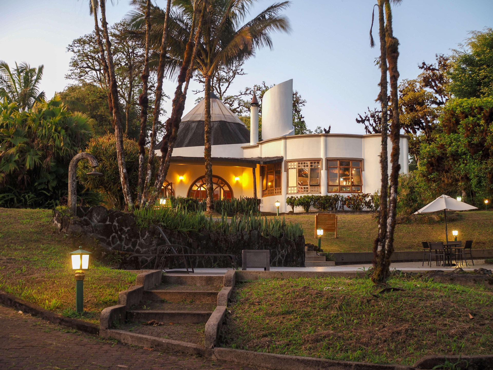 Vista Exterior Royal Palm Galapagos, Curio Collection Hotel by Hilton