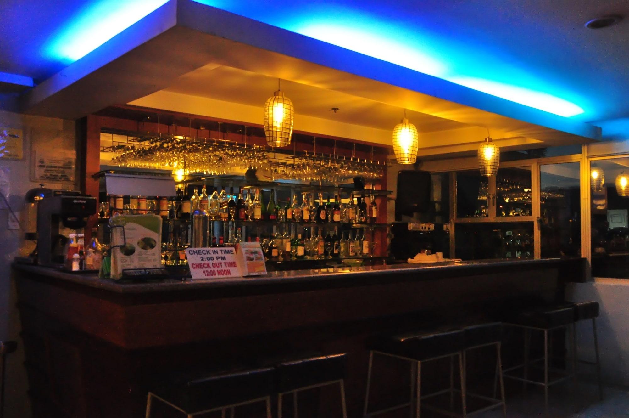 Bar/Salón GV Tower Hotel