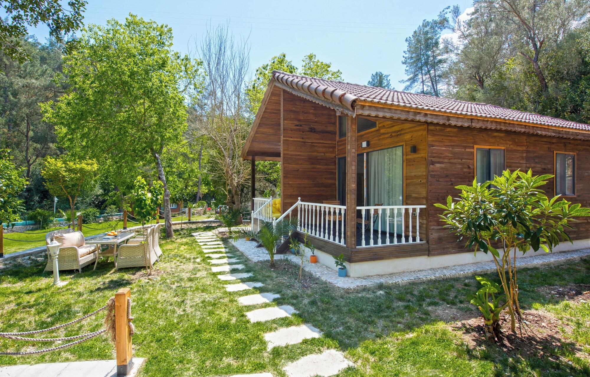 Vista Exterior YUSALİS GARDEN HOTEL