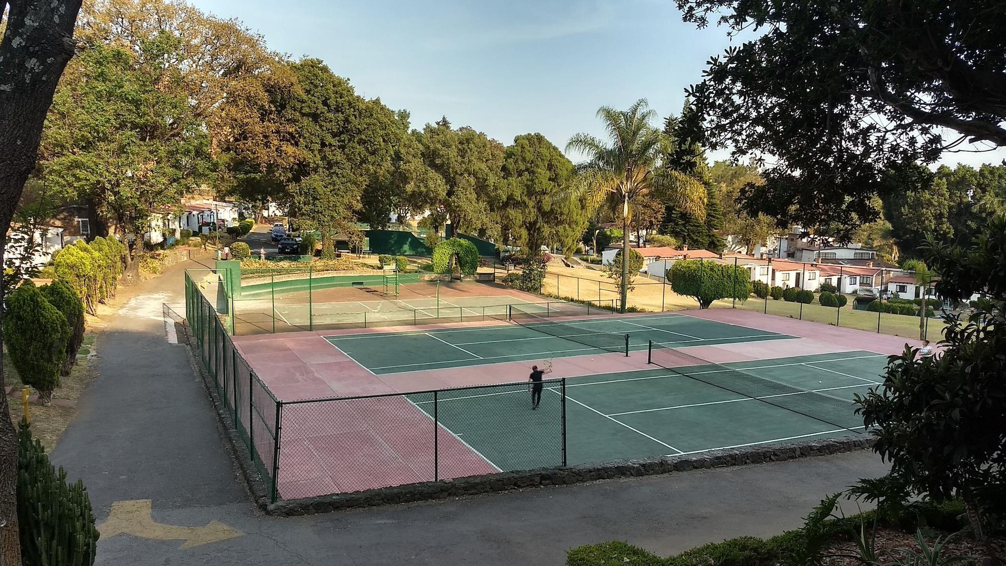 Vista Exterior Club Santa Maria