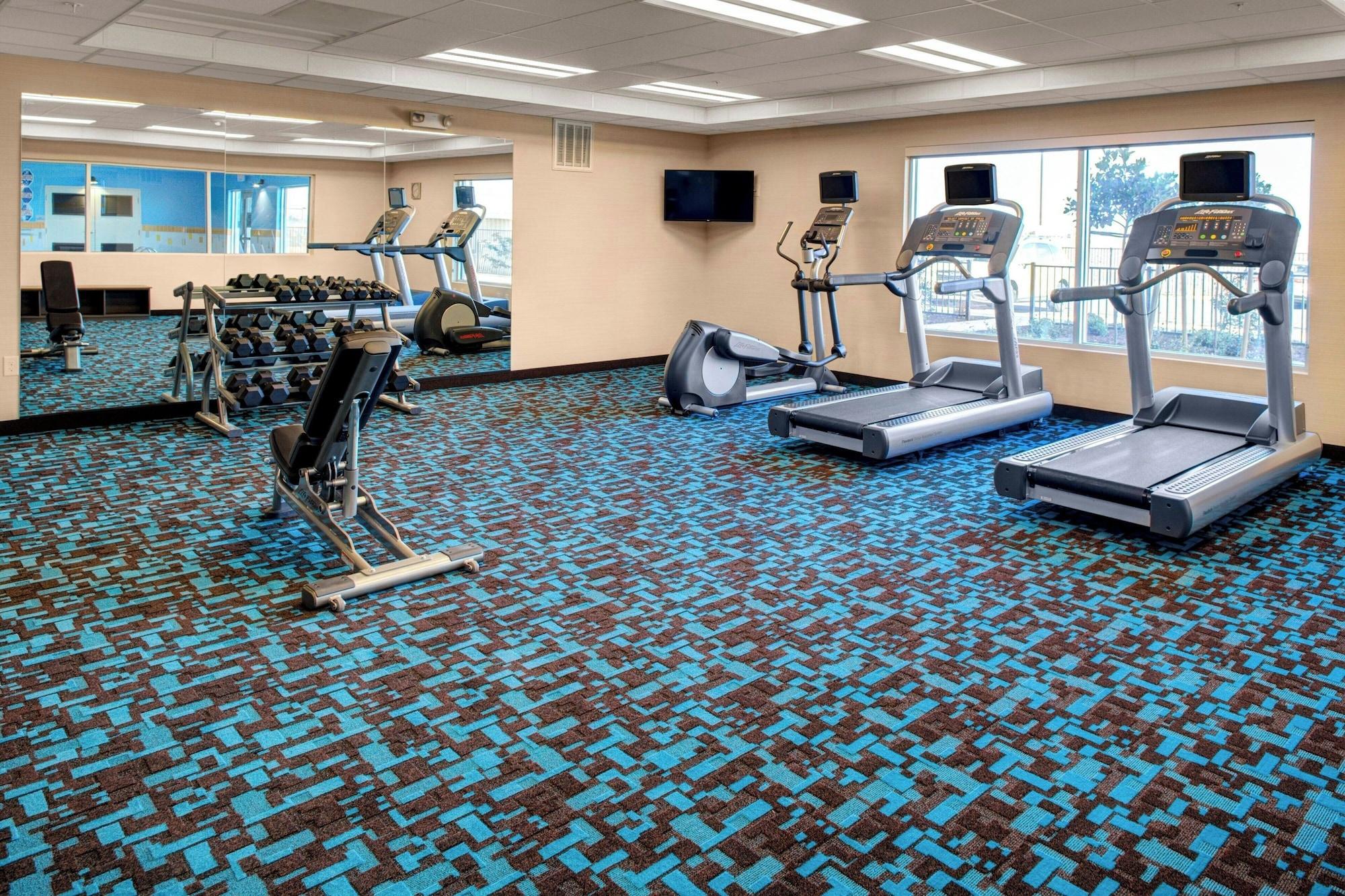 Gimnasio Fairfield Inn & Suites by Marriott Hollister