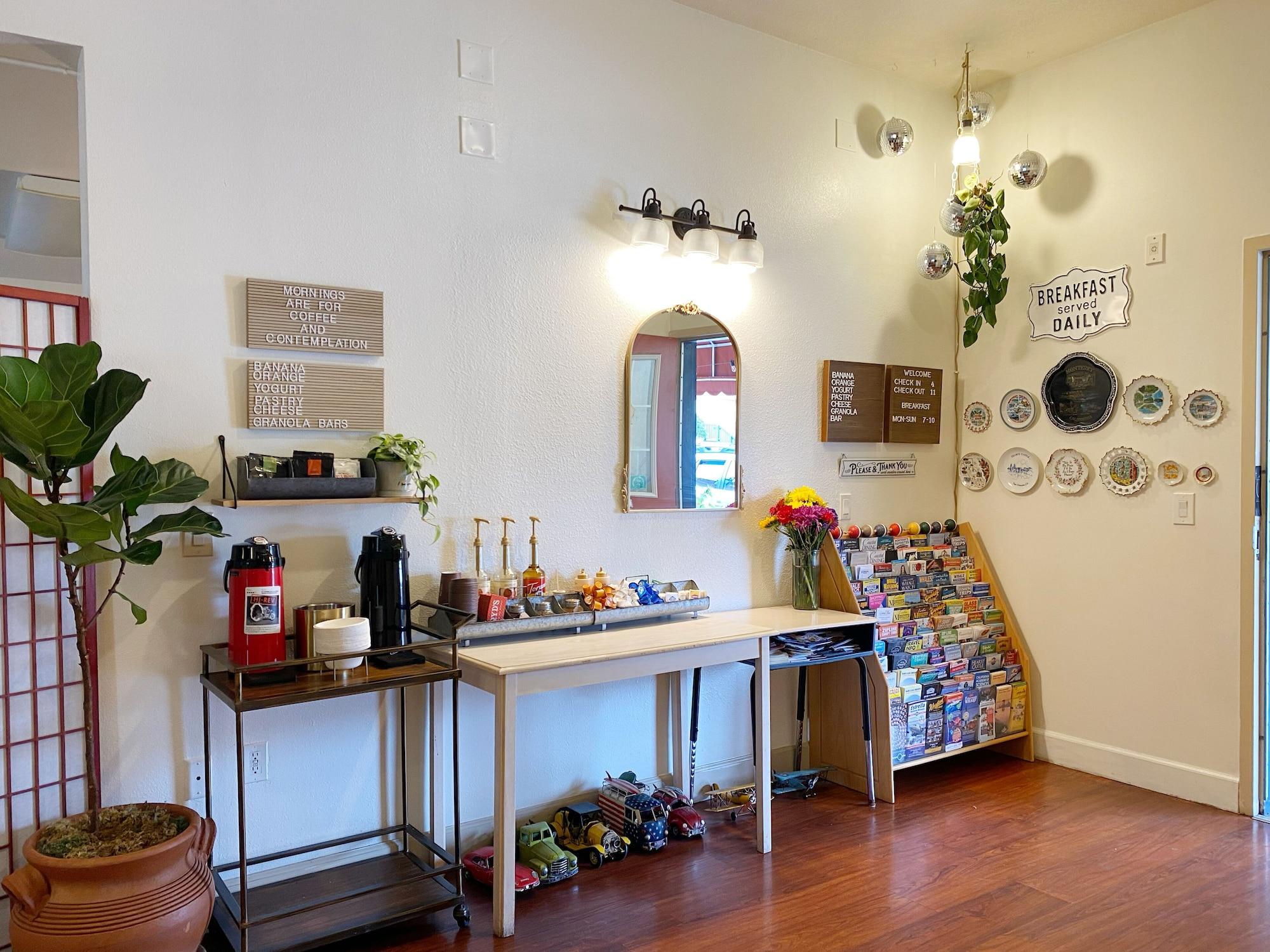 Restaurant Monarch Valley Inn Marina at Monterey Bay