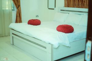 Alojamiento - Montrose Apartment Asaba