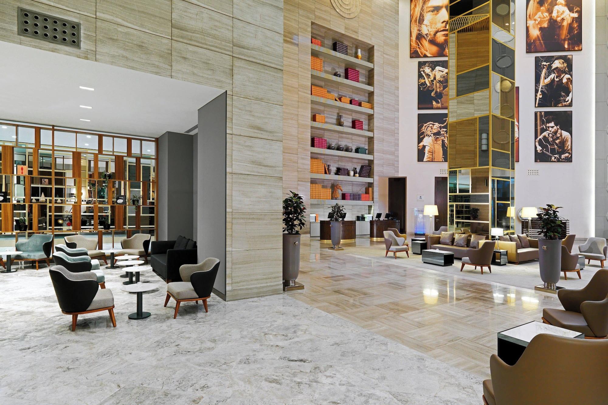 Vista Lobby Sheraton Batumi Hotel