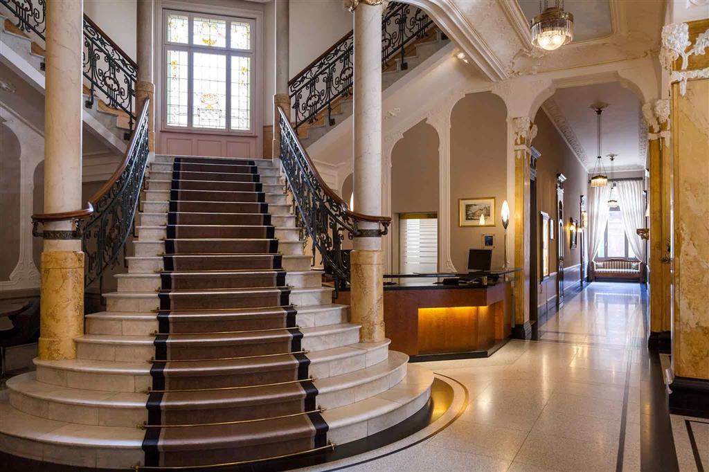 Vista Lobby Royal St. Georges Hotel Interlaken - MGallery Collection