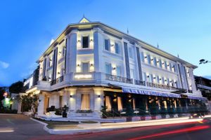 Alojamiento - Arunreas Hotel