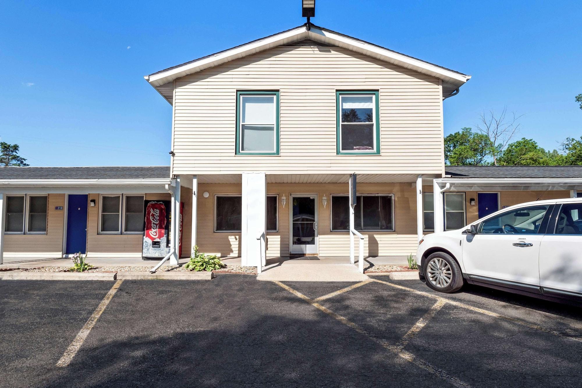 Varios Americas Best Value Inn Jonesville Hillsdale