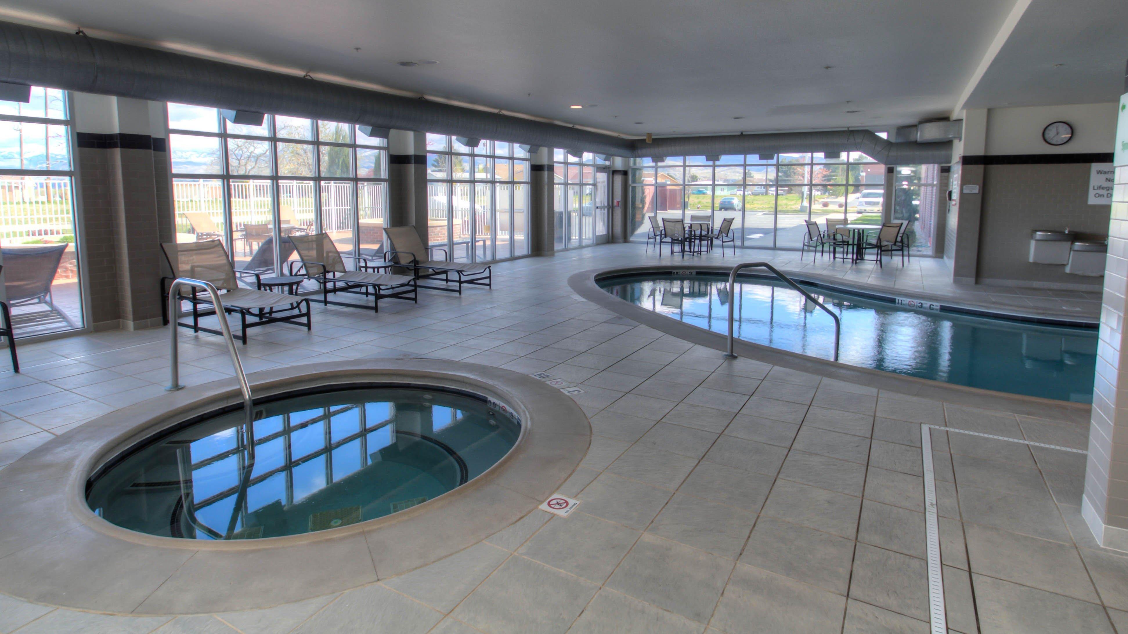 Vista Piscina Holiday Inn Boise Airport by IHG
