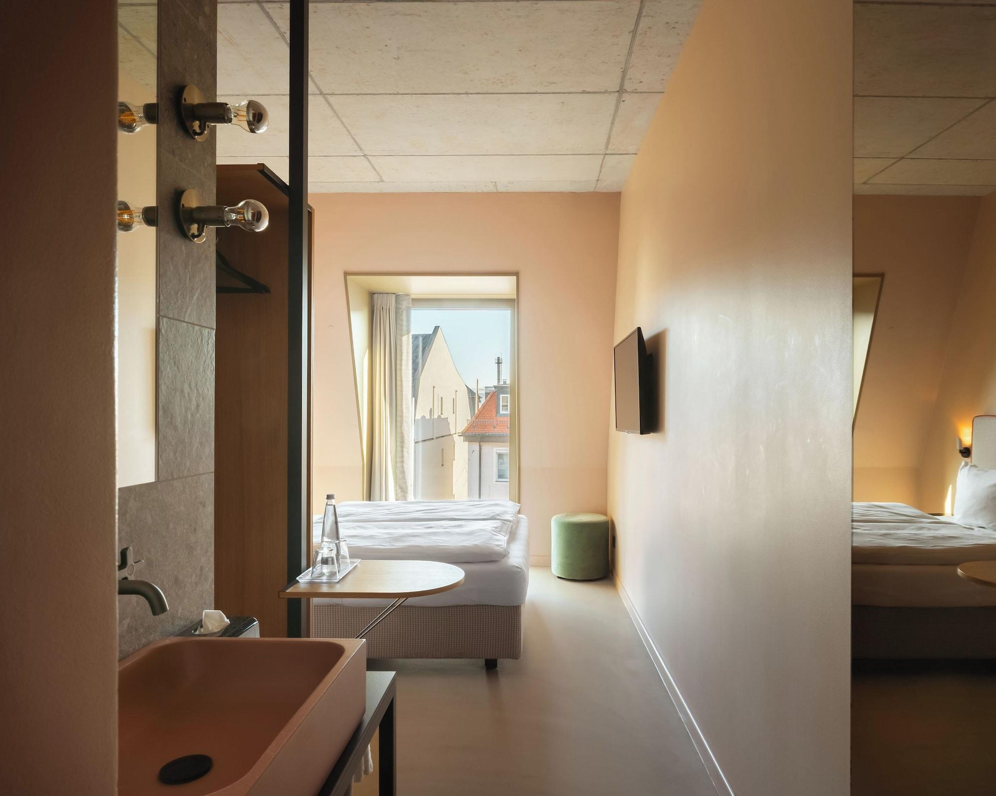 Habitación Hotel Miano by Limehome