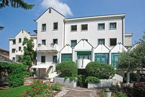 Alojamiento - Park Hotel Ai Pini