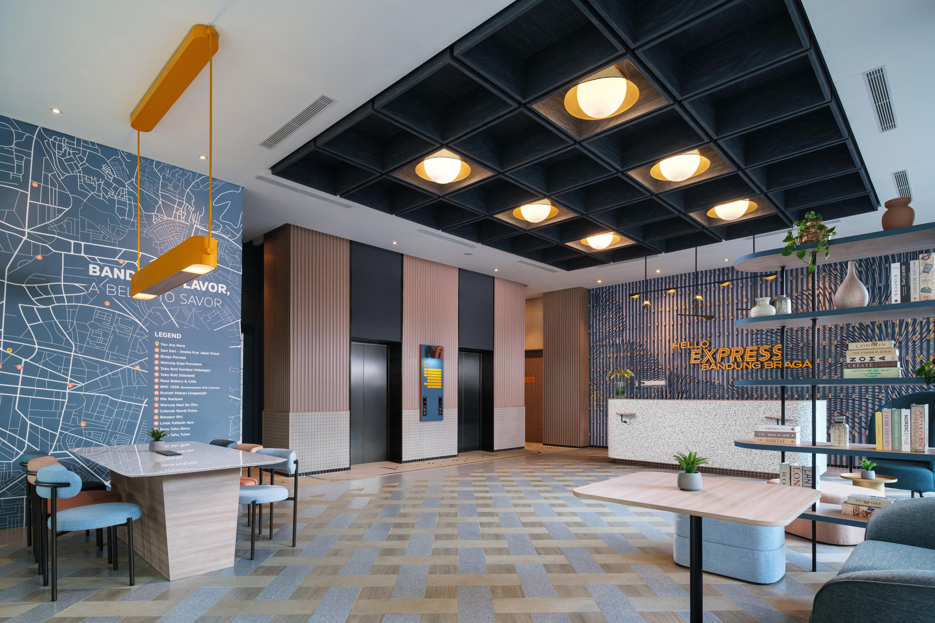 Vista Lobby Holiday Inn Express Bandung Braga by IHG