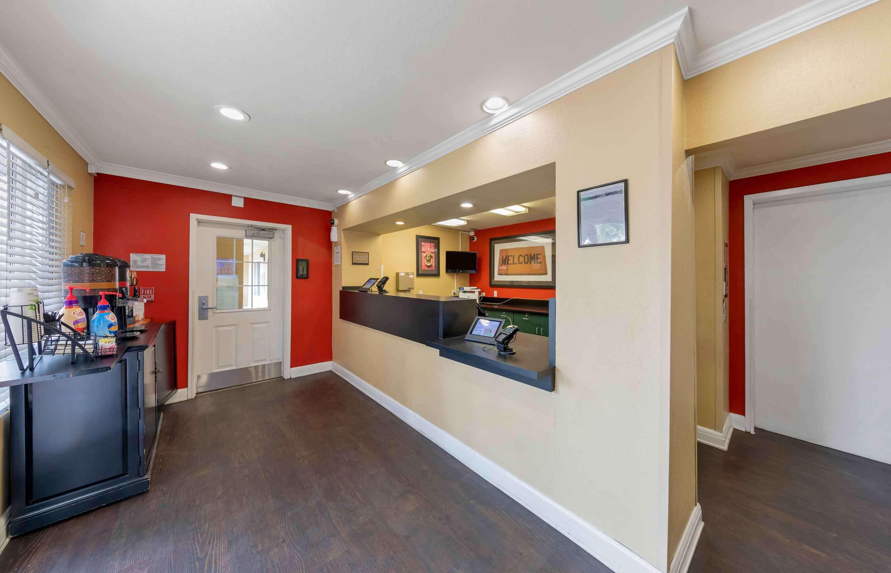 Vista Lobby Extended Stay America - Orange County - Brea