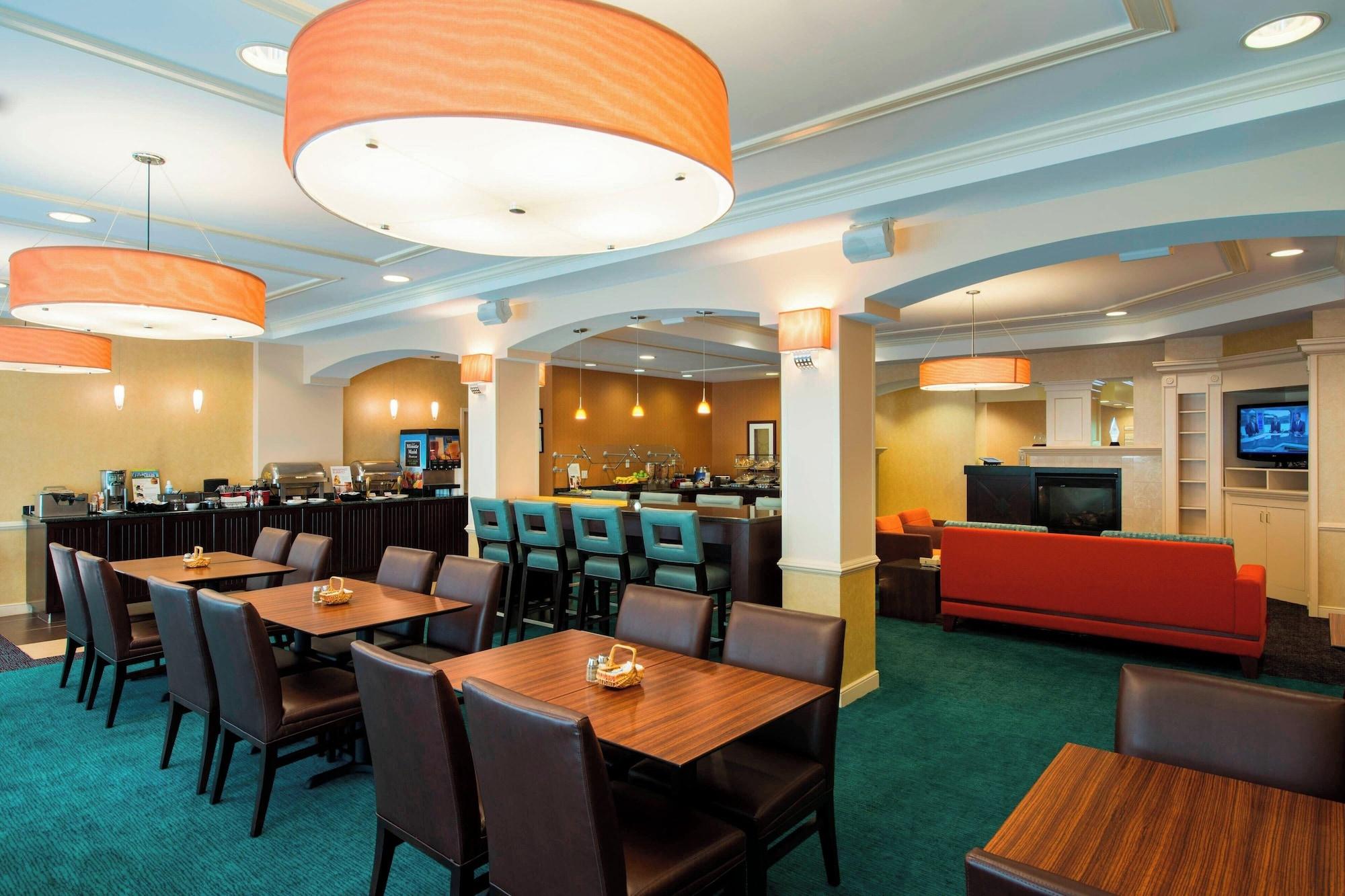 Restaurant Residence Inn by Marriott Boston Framingham