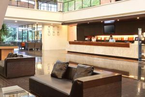Alojamiento - Novotel Manado Golf Resort & Convention Center