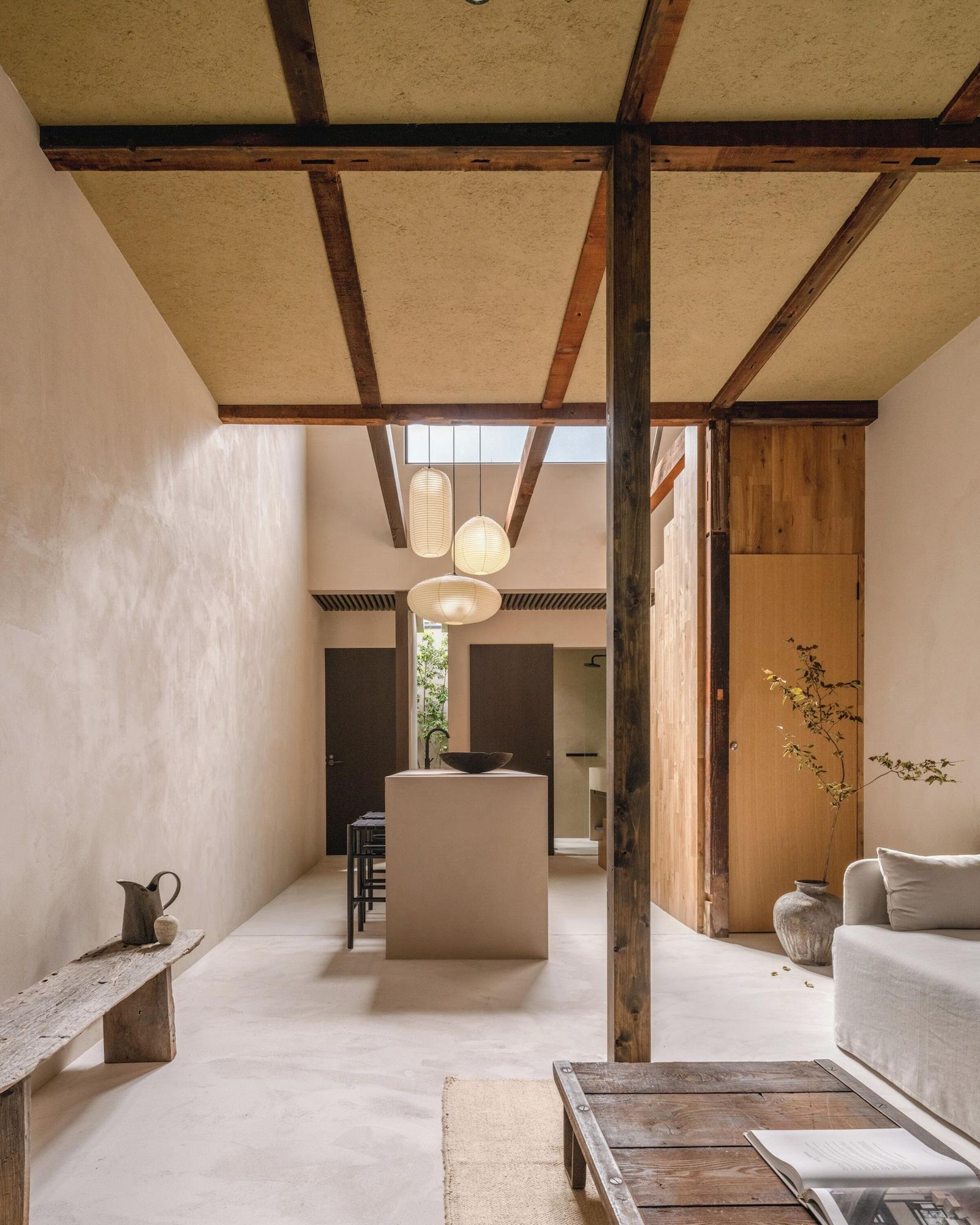 Varios Maana Kiyomizu