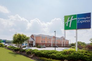 Alojamiento - Holiday Inn Exp Winston Salem by IHG